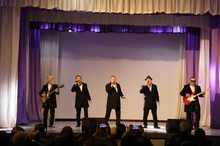В ДК ВОС состоялся концерт легендарного вокально - инструментального ансамбля "Стожары"